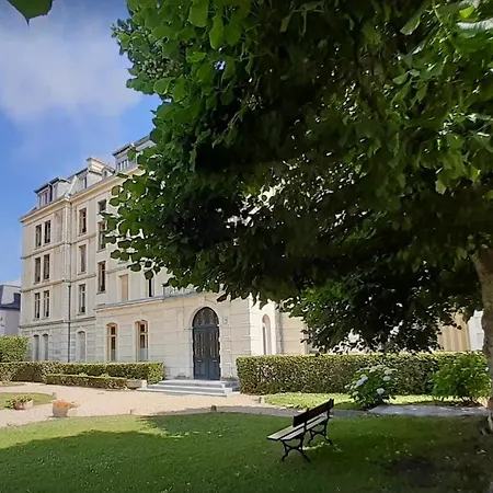 Sublime Centre, Parc Et Parking